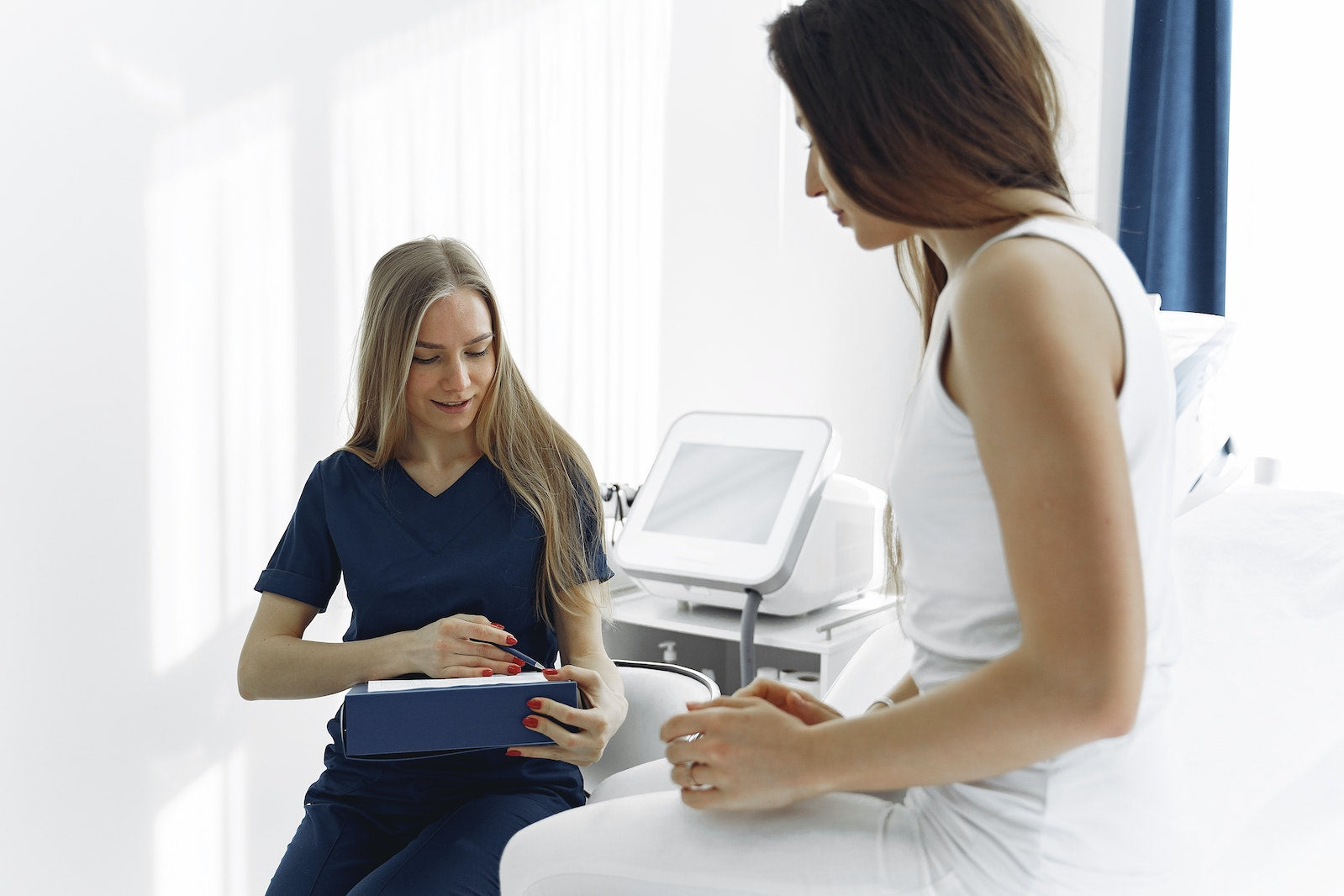 Relying Entirely On Home Ovulation Tests? Here's Why You Should See Your Doctor First