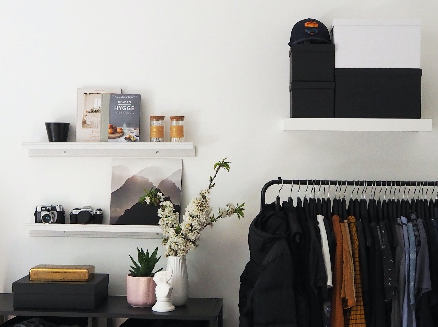 A Maternity Essentials Guide for Moms-to-Be